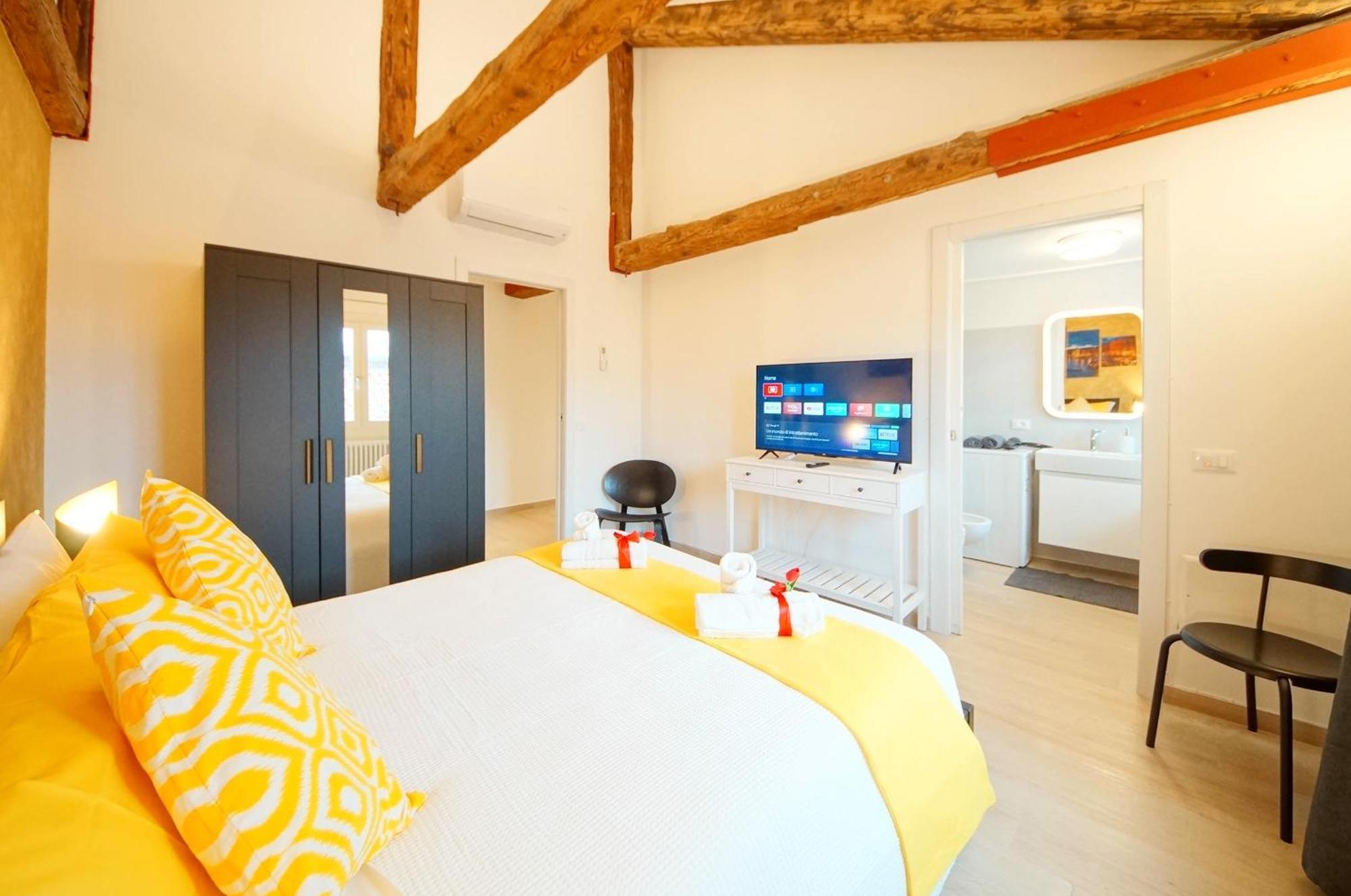 Calle De Le Tre Crose Apartamento Venecia